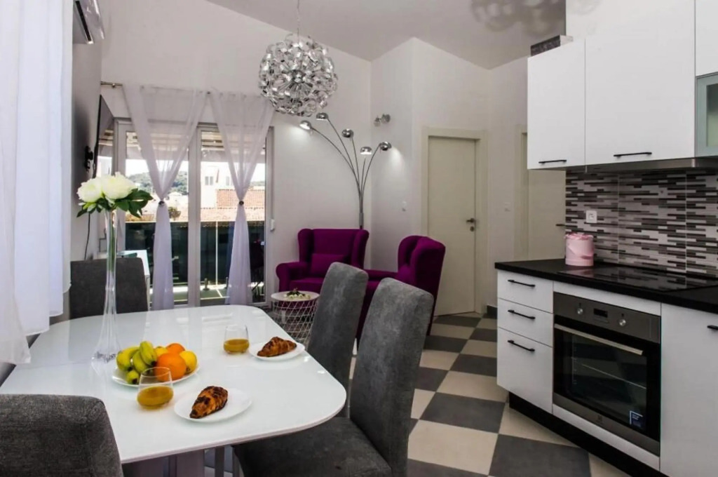 Apartments Zdeslav