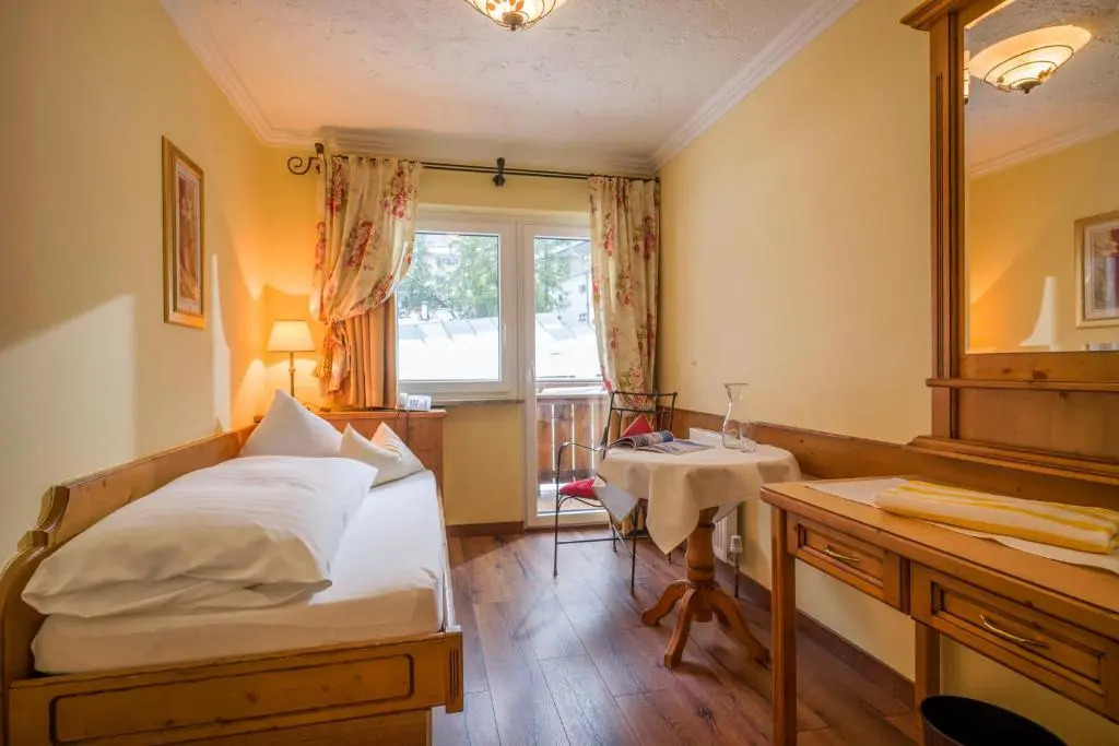 Das Rotspitz Adults - only