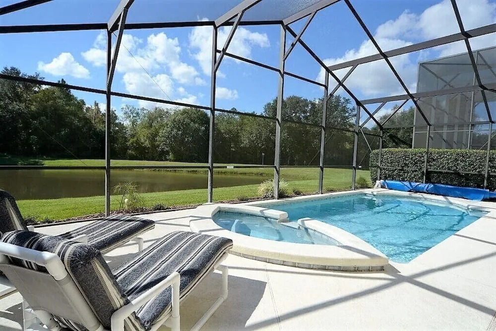 4630 4 Bedroom Private Pool Home, Cumbrian Lakes