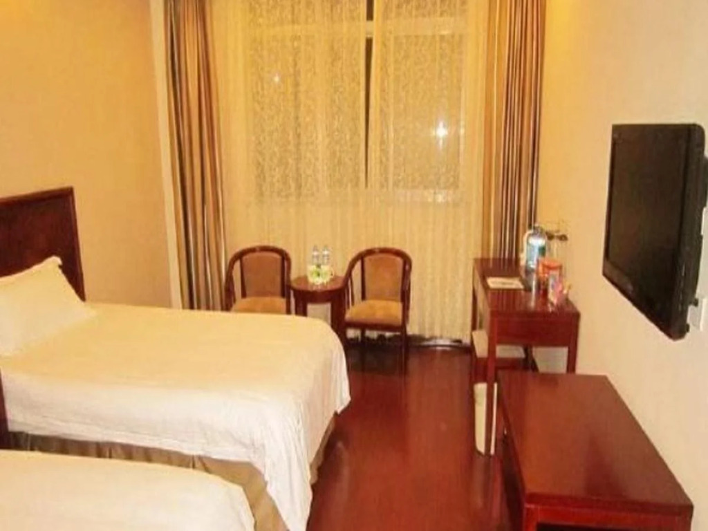 GreenTree Inn Heze Mudan Road Bus Terminal Station Express Hotel
