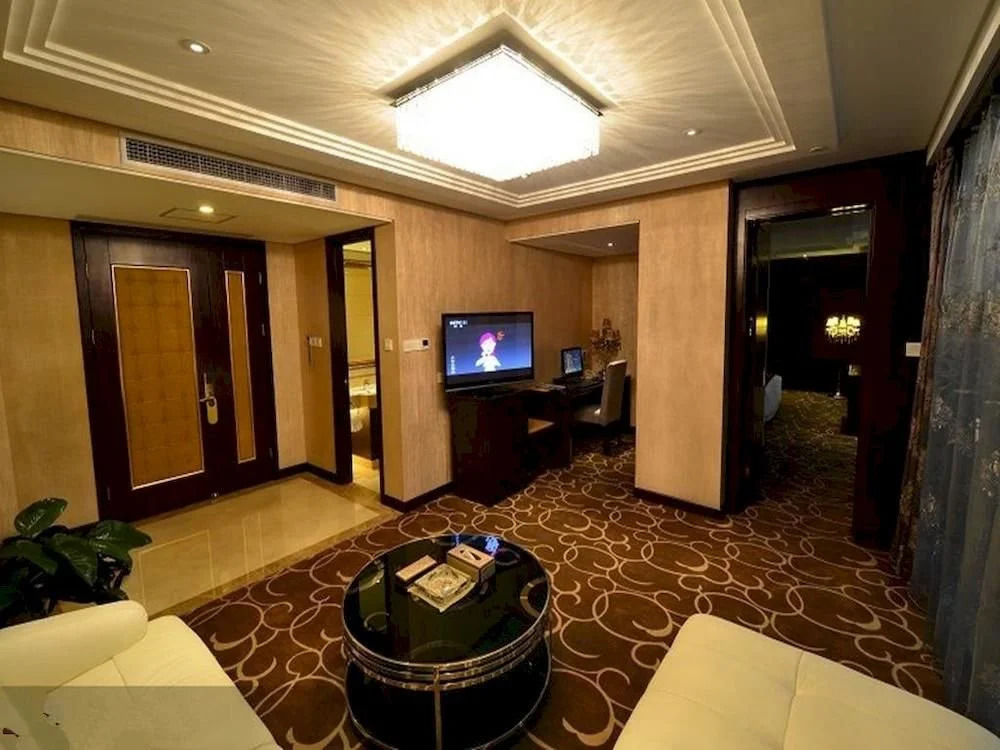 Kaisai International Hotel - Jining