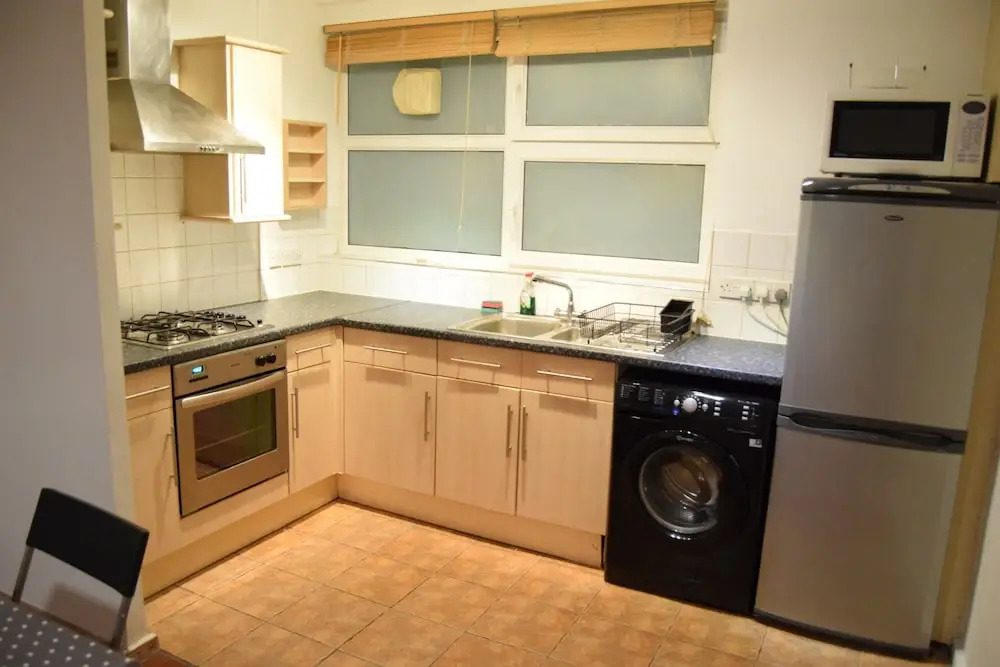 Spacious 1 Bedroom Apartment in London