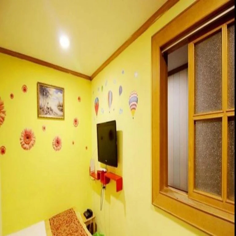 Qingdao Tiancheng Express Hotel