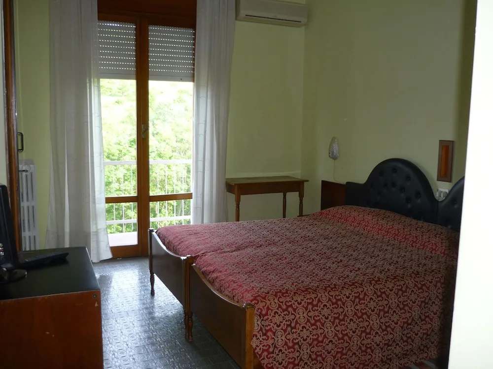 Hotel Farnese