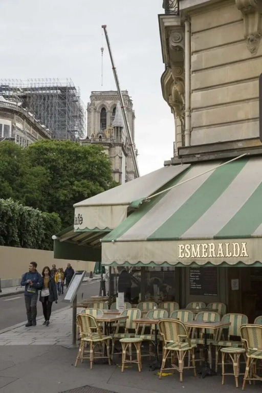 Classical on Île de la Cité