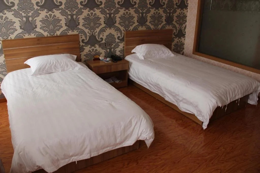 Qingdao Haoke 100 Business Hotel