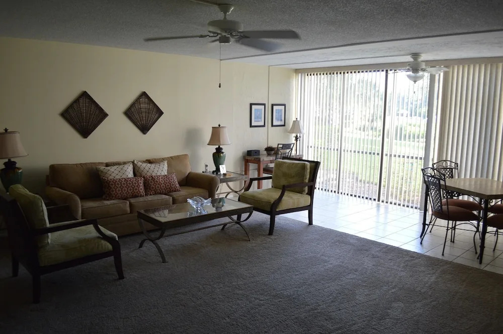 Cove II 713F 2 Bedroom Condo By Midnight Cove II