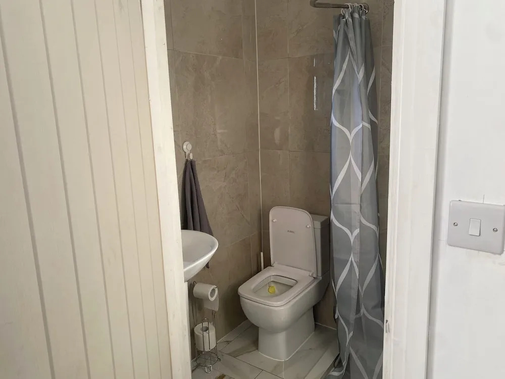 Comfortable Homely Studio Flat in Wembley