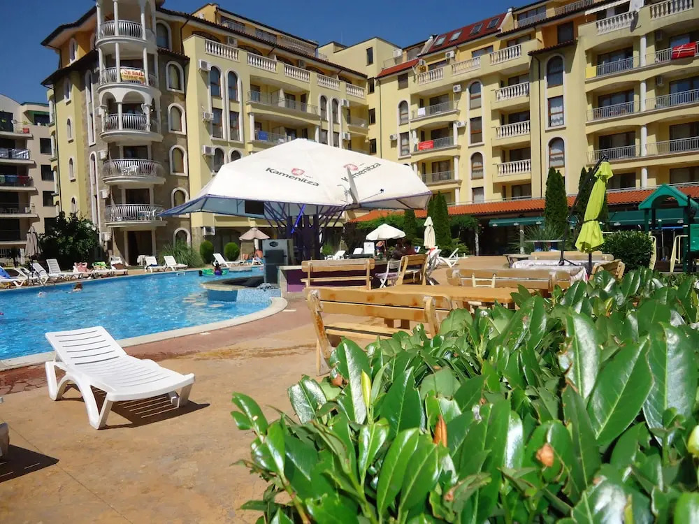 Summer Dreams Apartments