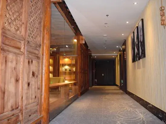Viais International Hotel (Zhongshan Xiaolan High speed Railway Station Branch)