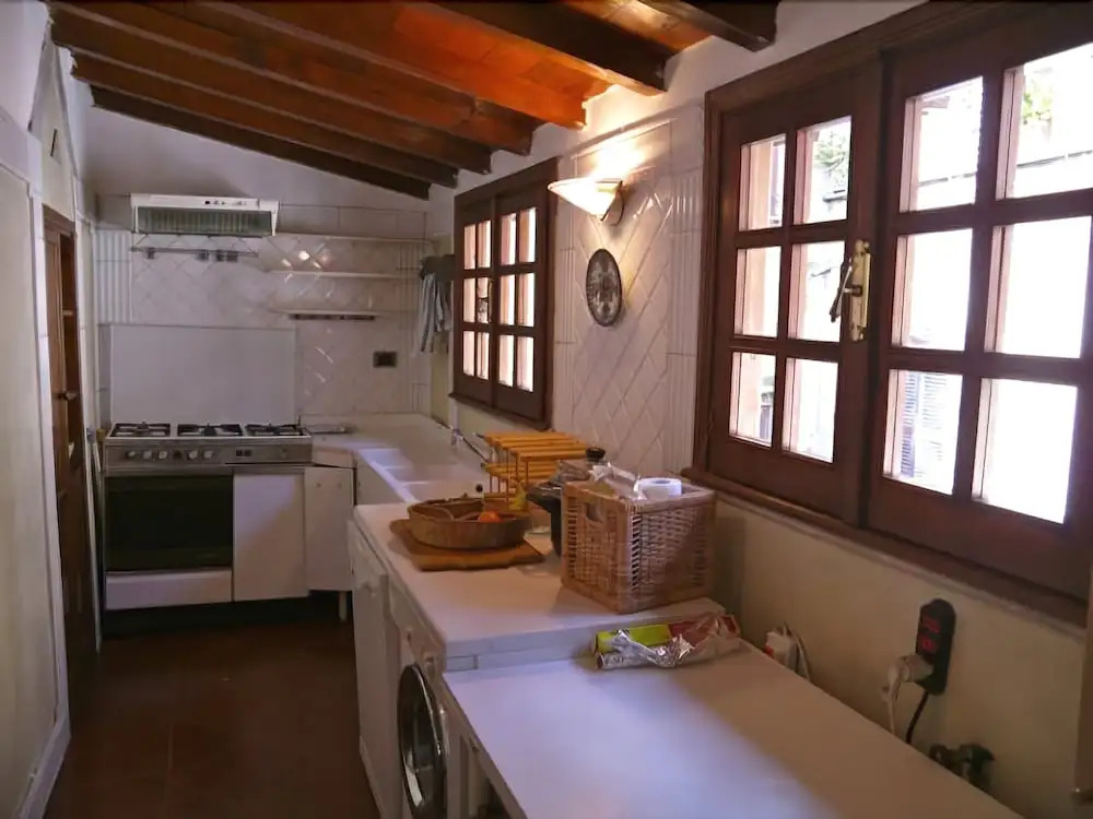 AtRome Guest Houses