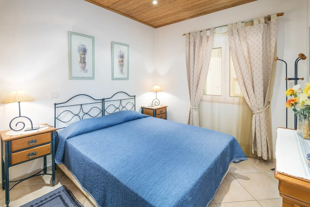Private 2 Bed Apartment in Albufeira Old Town