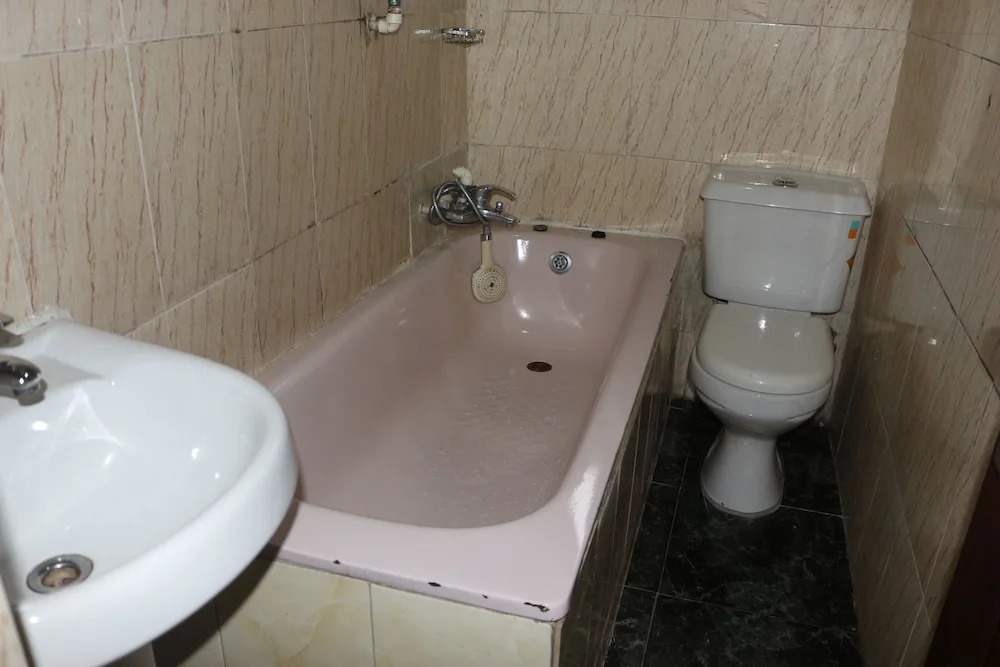 Albert Suites