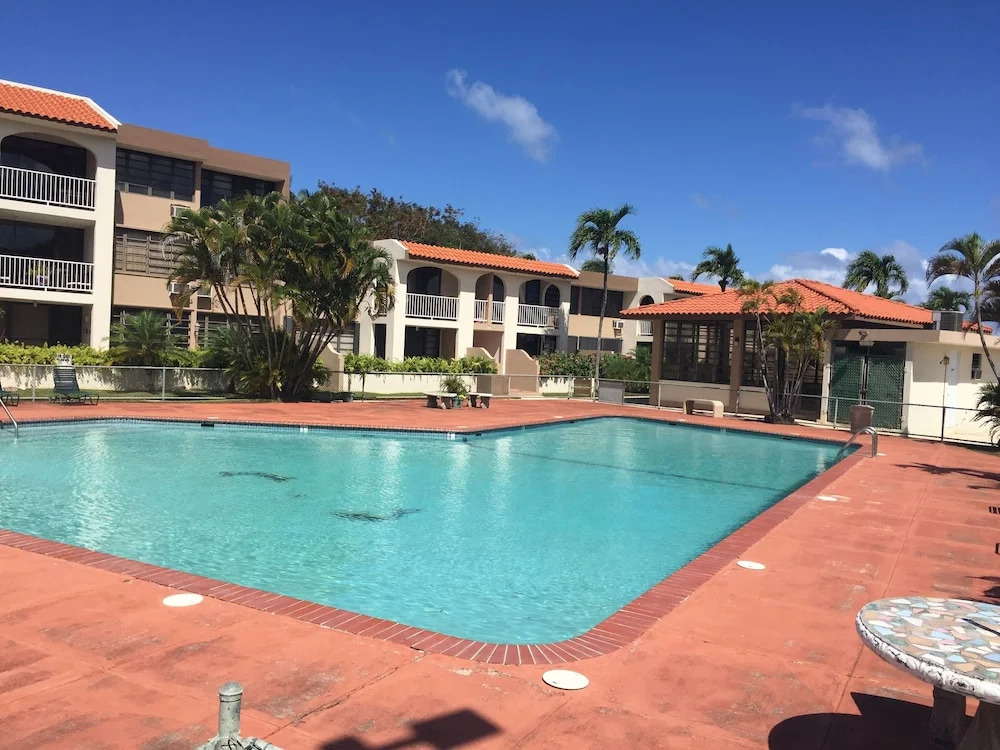 Monterrey Estates