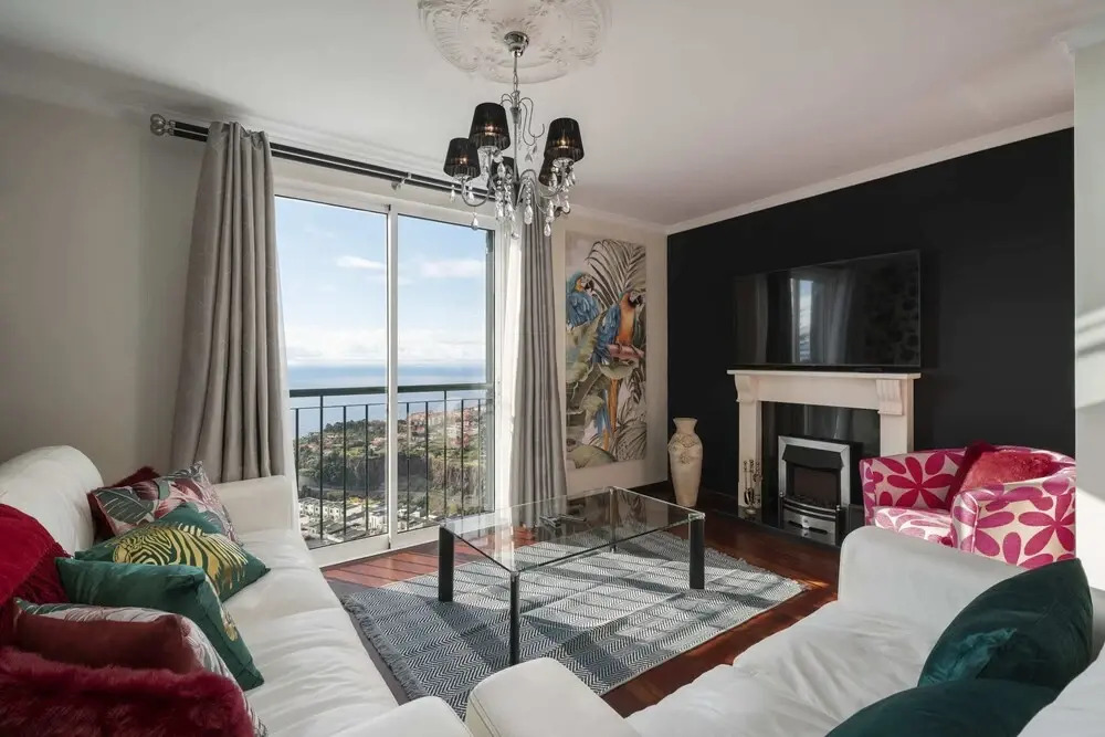 High Zone of Caniço, sea View - Varandas do Mar