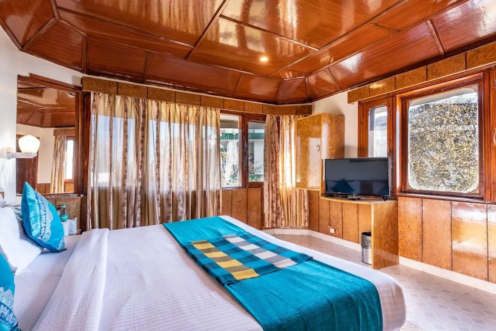 Himgiri Resorts