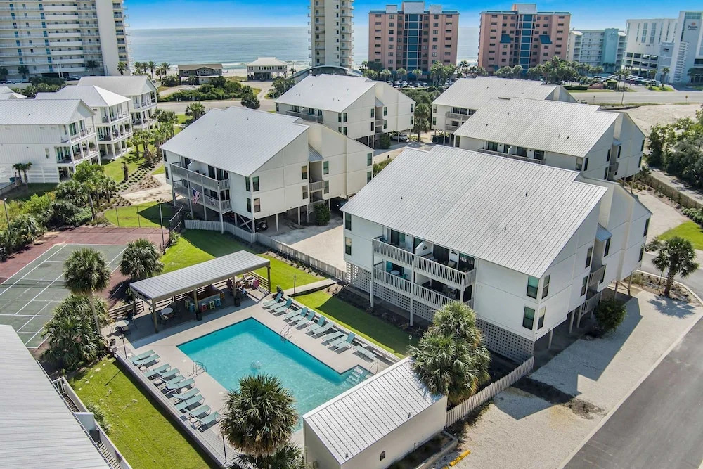 Cotton Bayou Condo Boat Slip Water Views 2 Beddrooms