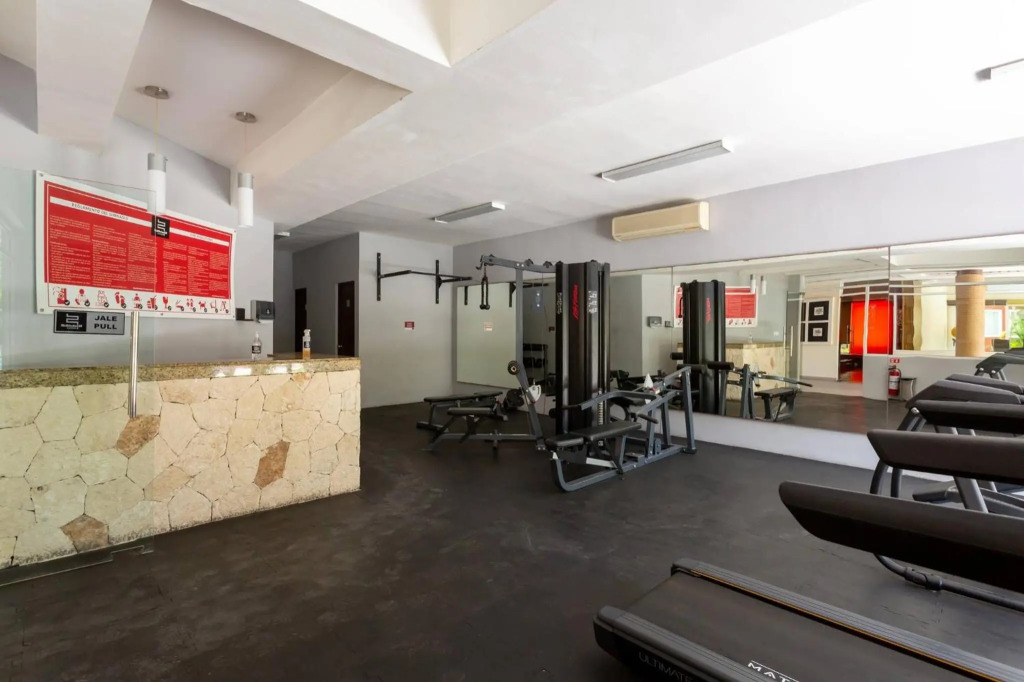 Affordable 1 Bedroom Condo For Families - Near 5th