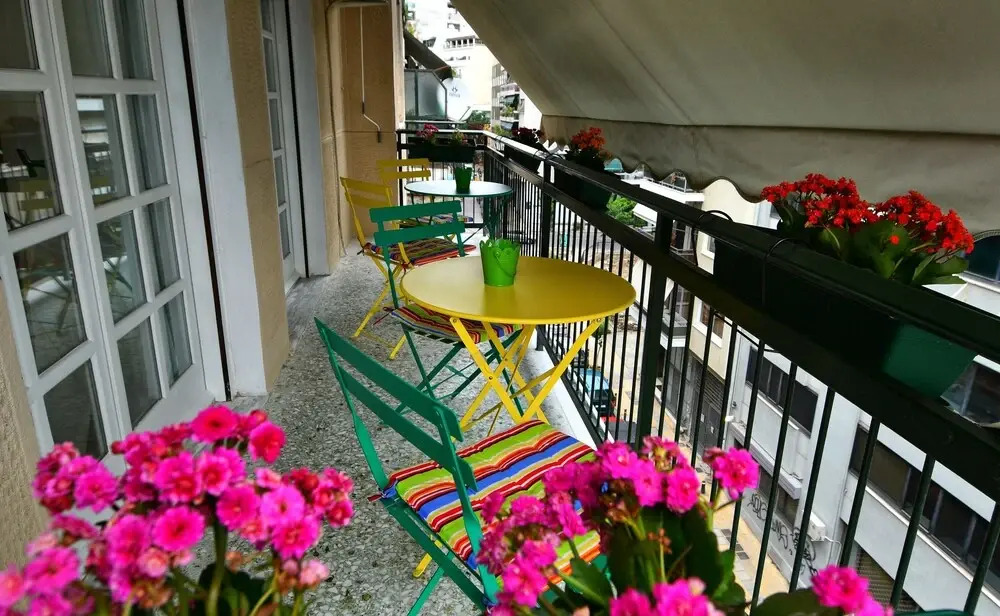 Top Koukaki Location 2 Bedrooms