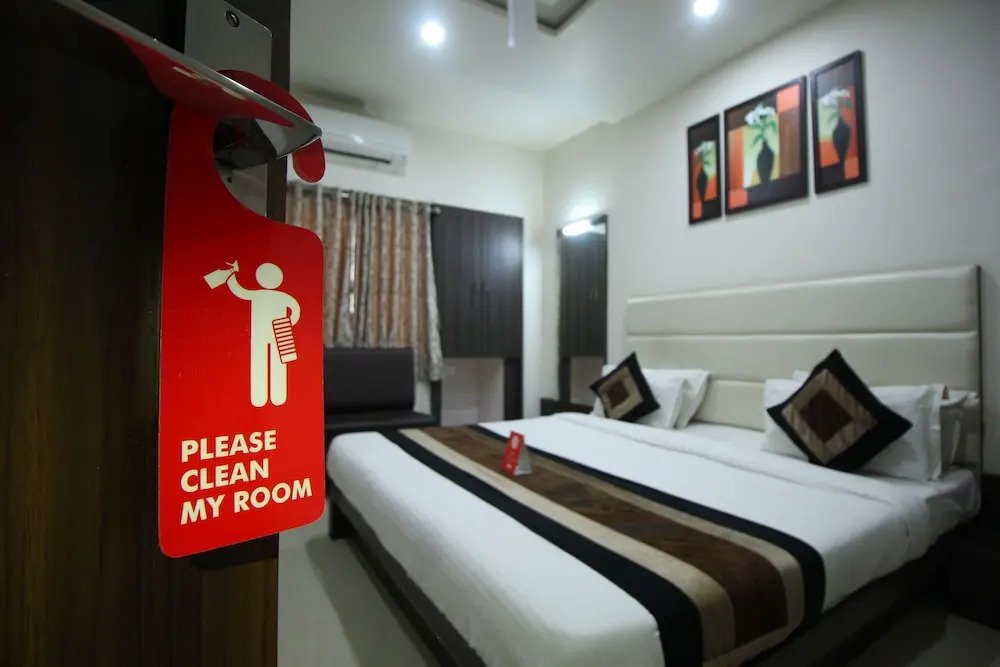 OYO 6840 Hotel City Inn