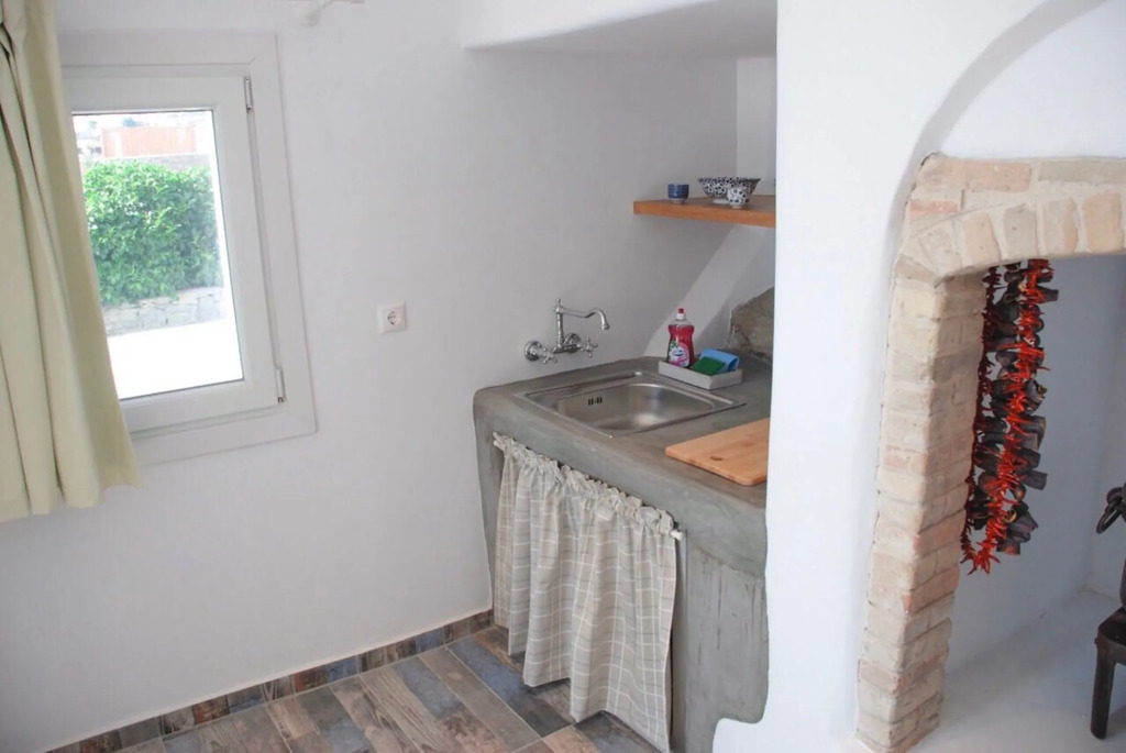 Aletro Cottage Houses