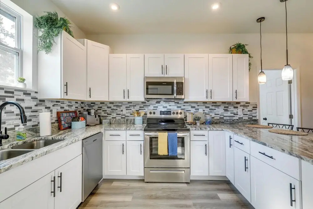 Charming Tampa Home < 3 Mi to Busch Gardens!