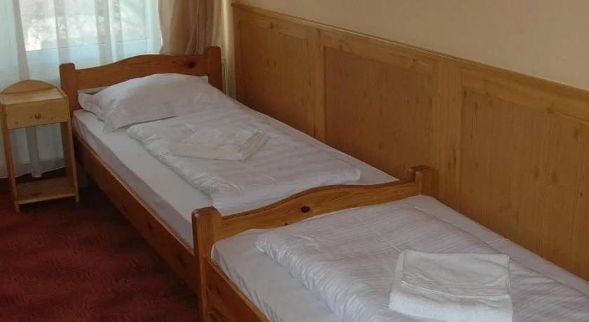 Nereus Park Hotel