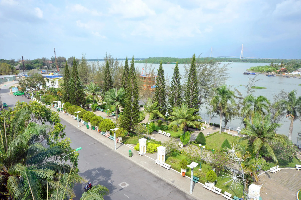 International Hotel