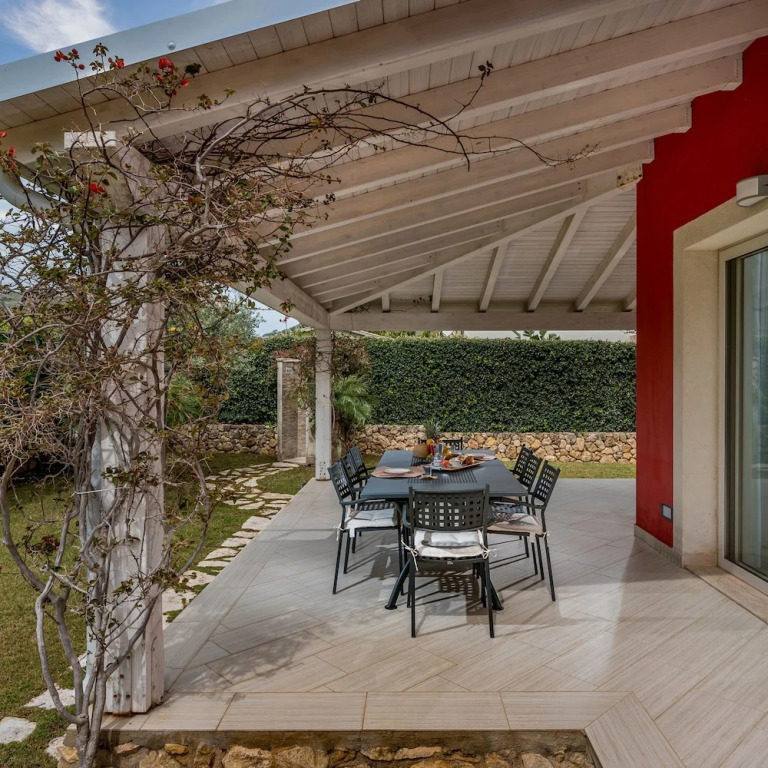 Villa Jacqueline con piscina privata 8 posti letto