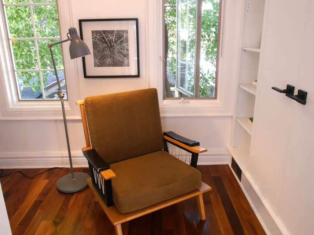 Gorgeous 1BR House in Riverdale