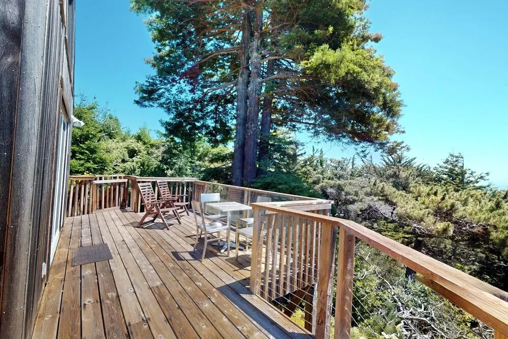 4BR Dog-friendly House w/ Ocean View