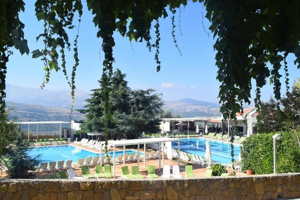 Ehden Country Club