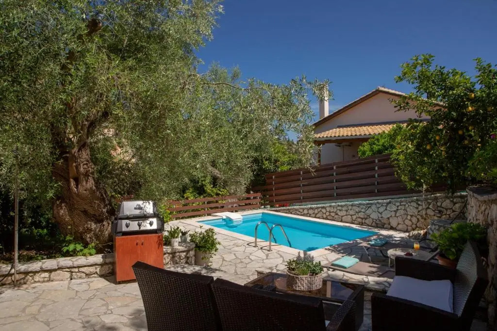Evridikis Villas