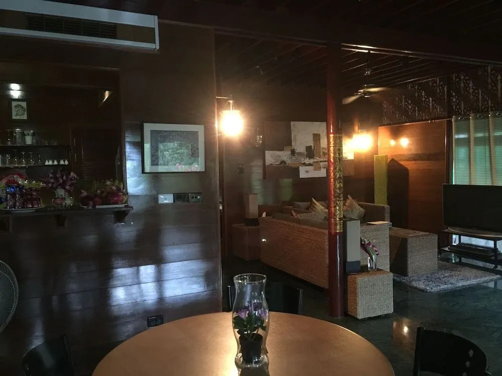 Petchpailin Resort