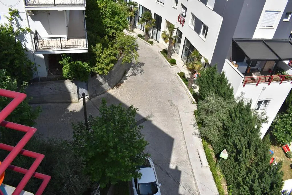 Luxury Apartment in Tirana Lake