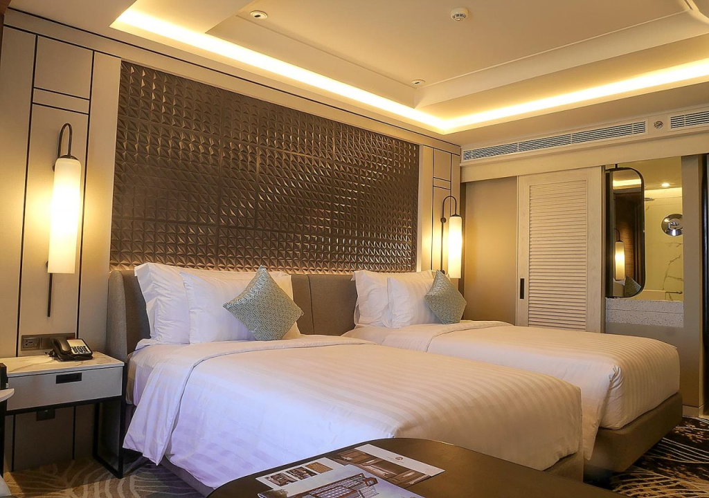 Movenpick Surabaya City