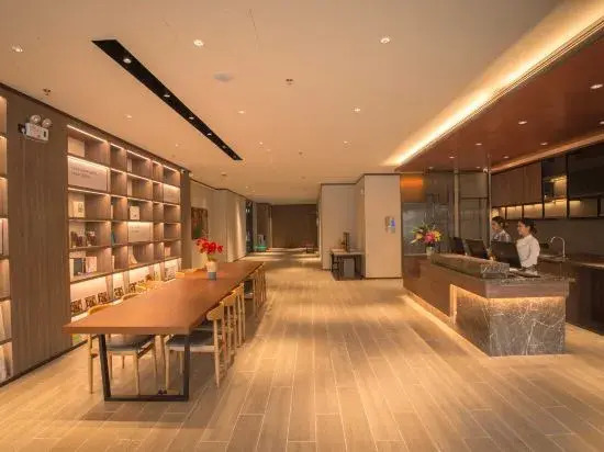 Boyue Huating Hotel (Tangxiayong Cultural Plaza)