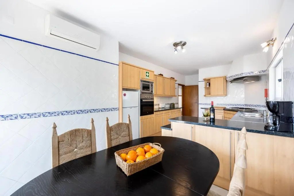 CoolHouses Algarve Lagos, 4 bed single-story House, pool and amazing panoramic views, Casa Fernanda