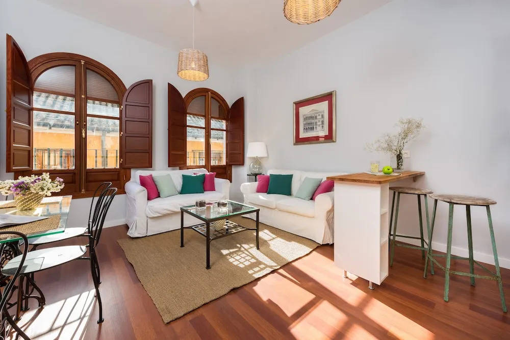 Apartamentos Plaza Nueva