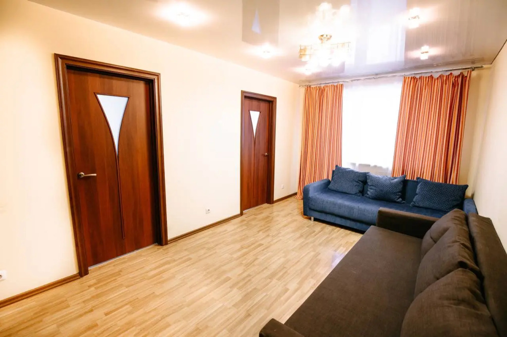 Michurina 15 Chetyrehkomnatnye apartamenty rjadom s KemGU