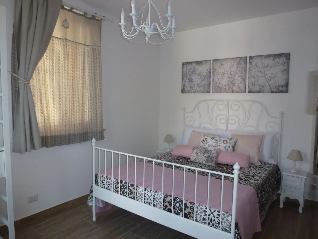 Dafni - Shabby Chic Guesthouse