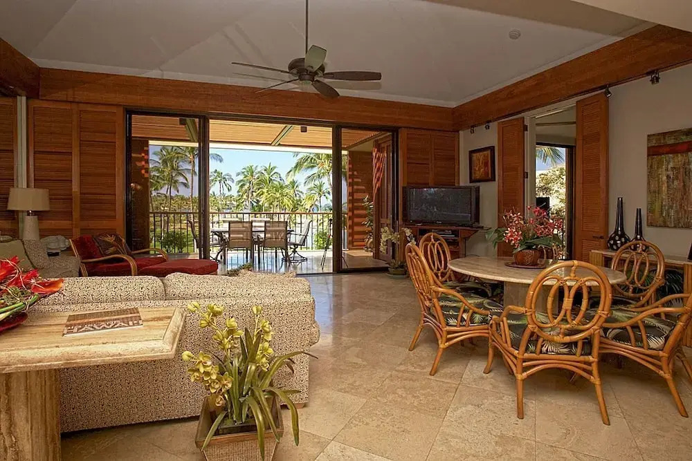 Mauna Lani Terrace Condominium