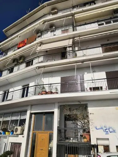 Paradise Apartment in Peiraiki