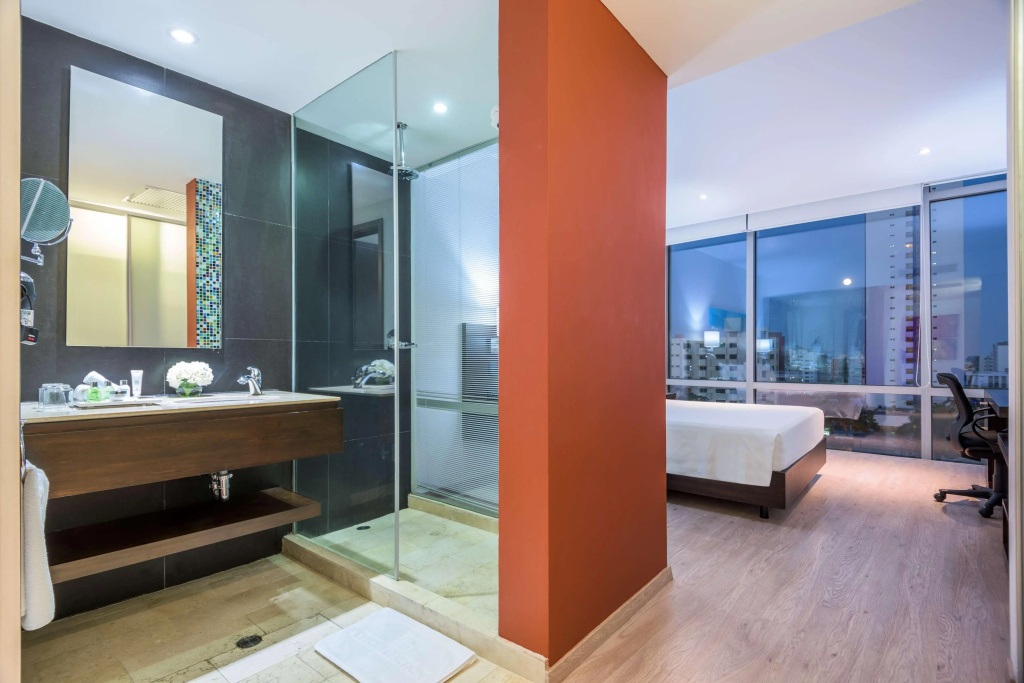 NH Collection Royal Smartsuites