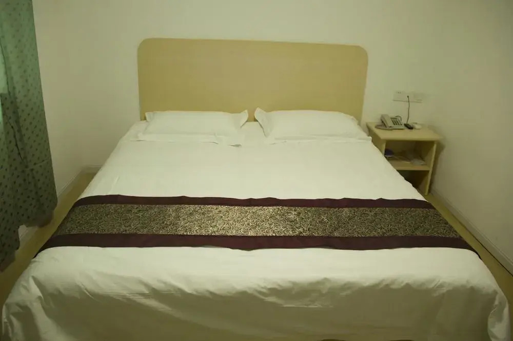 Lanting Business Hotel(青岛兰亭商务宾馆)