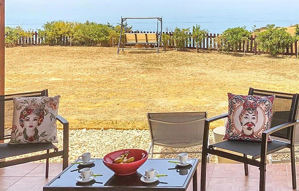 Beautiful Home in Realmonte With 2 Bedrooms and Wifi