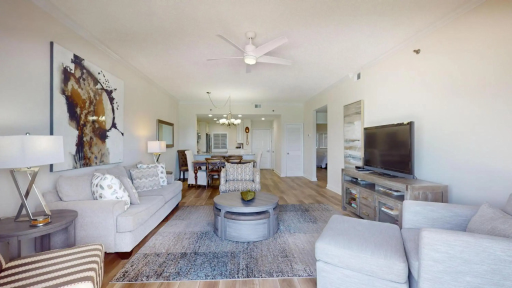 Beach Manor 0908