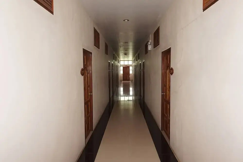 Pornnarumitr Hotel