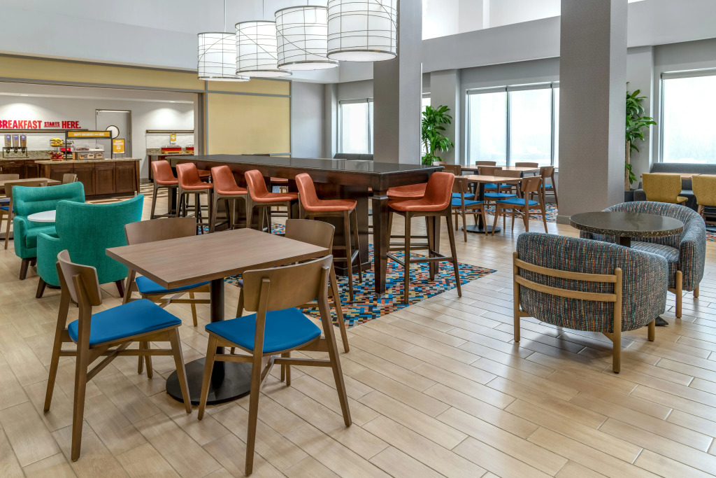 Hampton Inn and Suites Coconut Creek