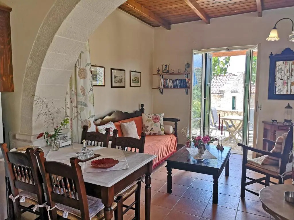 Helianthos Villas